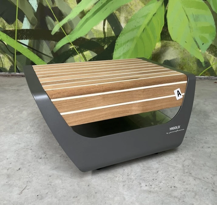 Tavolino laterale da esterno COLLEZIONE ONDA HIGOLD MILANO