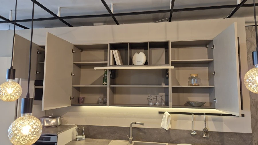 Cucina con penisola Lube Immagina
