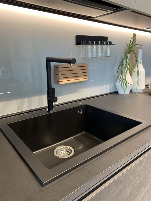 Cucina lineare Lube Mathera Head