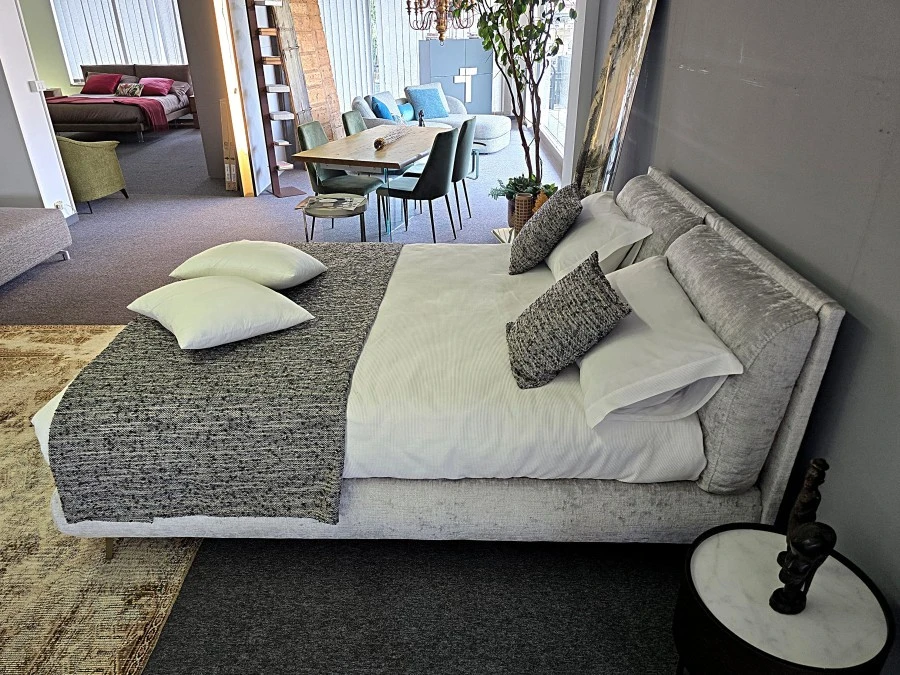 Letto matrimoniale con contenitore Veneran Gipsy