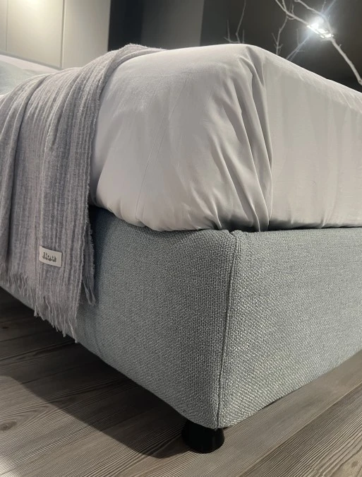 Letto matrimoniale con contenitore Flou Nathalie