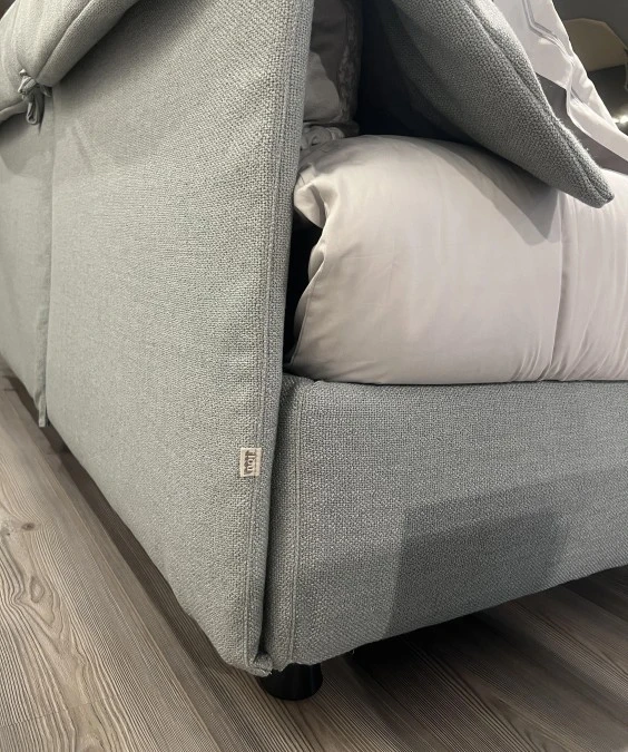 Letto matrimoniale con contenitore Flou Nathalie