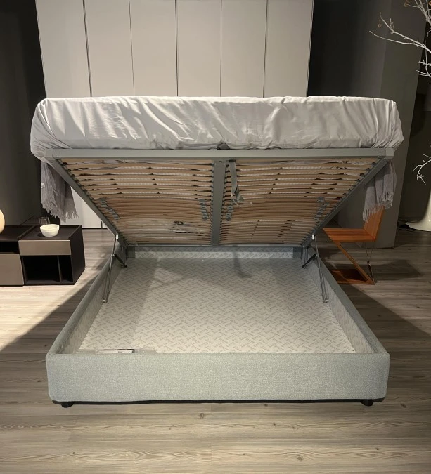 Letto matrimoniale con contenitore Flou Nathalie