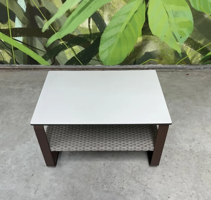 Tavolino laterale da esterno COLLEZIONE CLARK HIGOLD MILANO