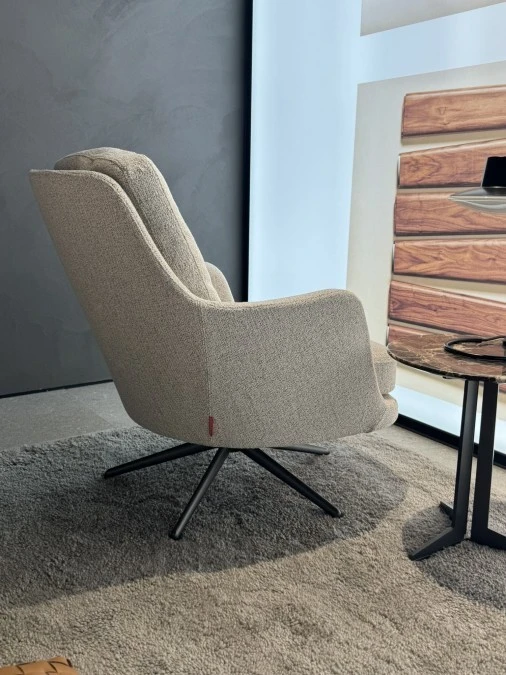 Poltrona Flexform Marley girevole
