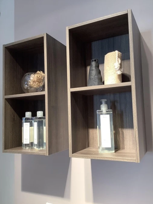 Pensili in decorativo larice morello