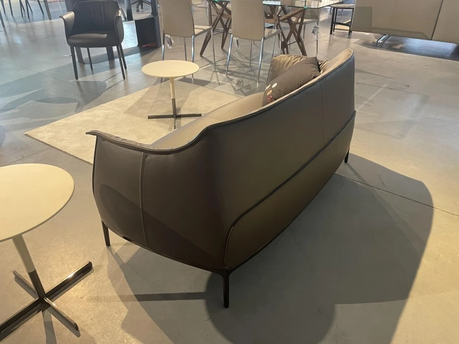 Divano Poltrona Frau Archibald Sofa
