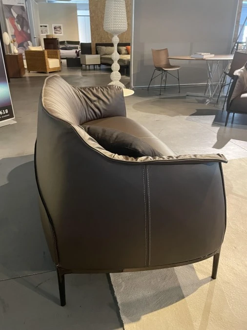 Divano Poltrona Frau Archibald Sofa