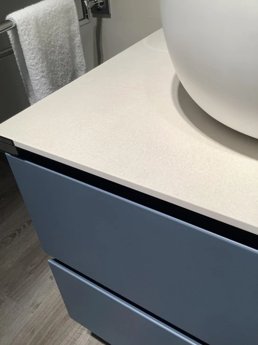 Piano in abitum grès plutonio white