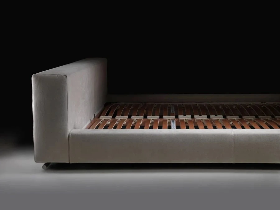 Letto matrimoniale Flexform Groundpiece