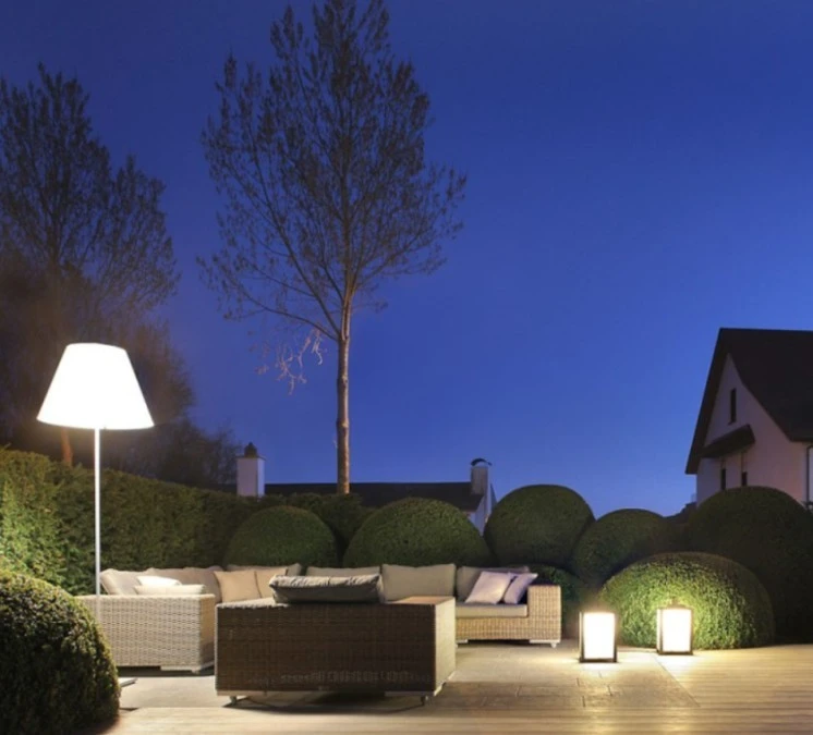 Lampada da terra Modular Kabaz outdoor