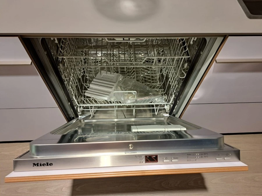 Cucina con Isola Molteni&C - Dada Engineered Vela 14