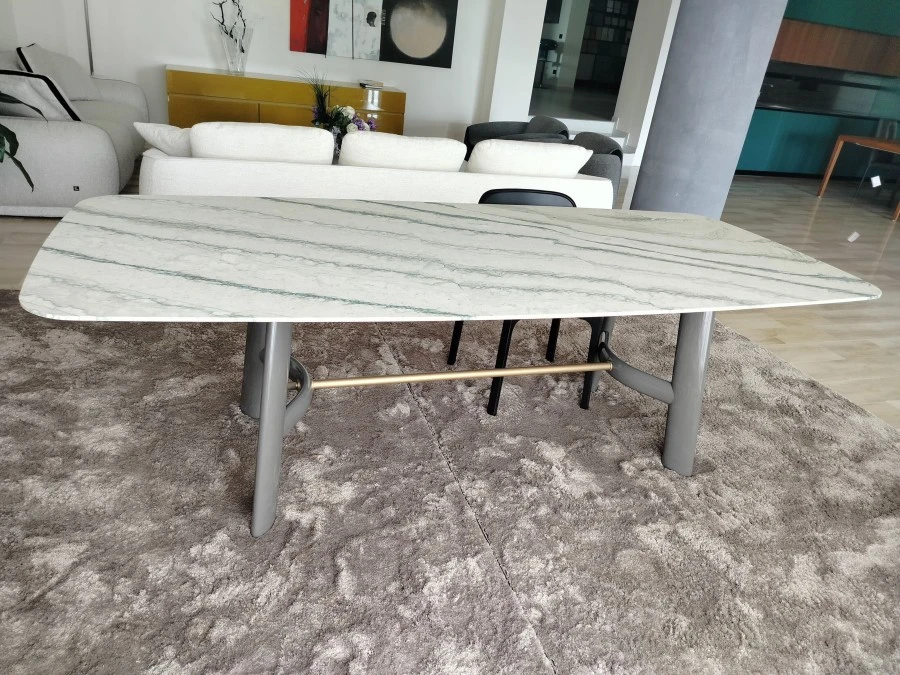 Tavolo ovale Lema August