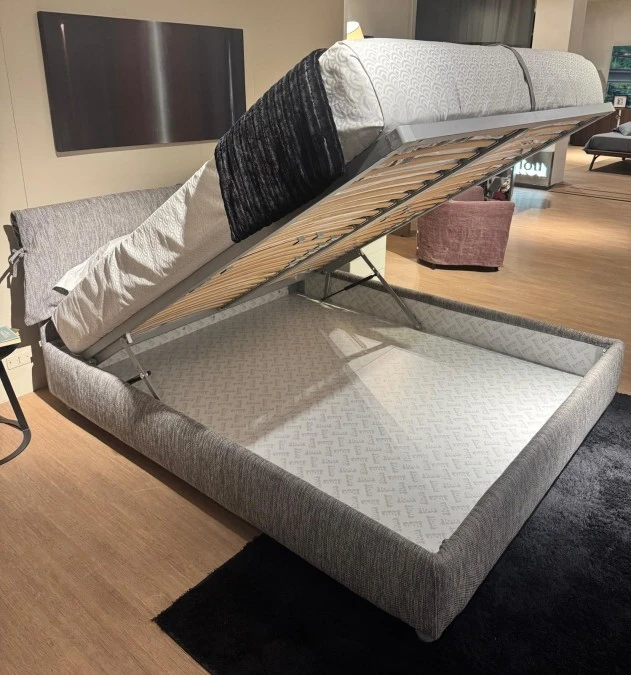 Letto matrimoniale con contenitore Flou nathalie