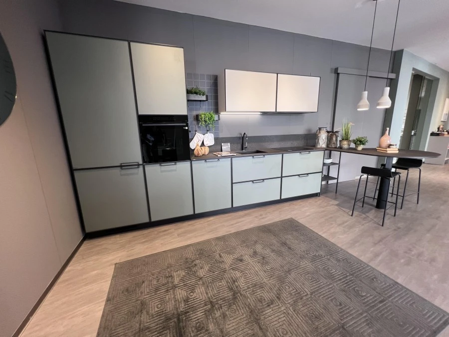 Cucina Jeometrica Scontata per rinnovo