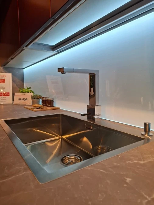 Cucina angolare Veneta Cucine LOUNGE