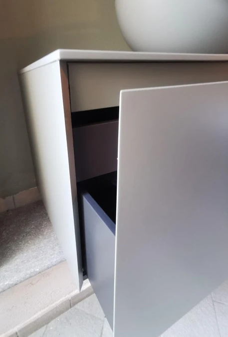 Mobile bagno R.C.R. Eurobagni AIRY EDGE laccato