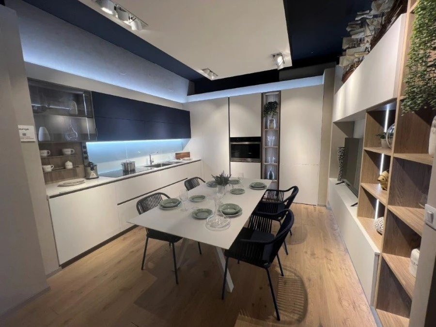 Cucina angolare Veneta Cucine Lounge SOFT laccato