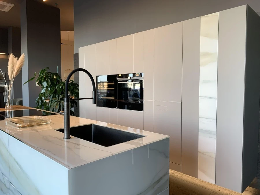 Miscelatore, Lavabo, Cantina, Forno e Lavastoviglie - Cucina 36e8 e Colonne NOW