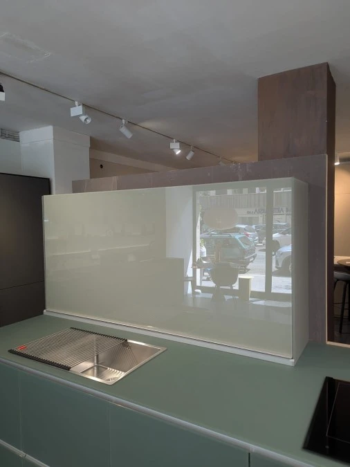 Cucina lineare Valcucine Artematica Vitrum