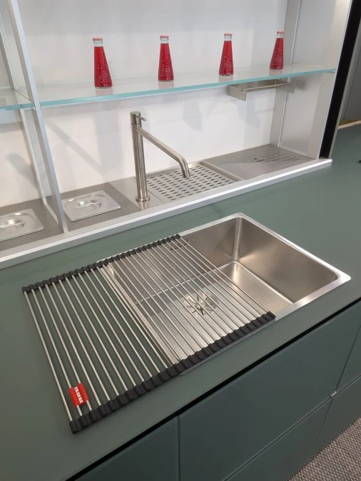 Cucina lineare Valcucine Artematica Vitrum