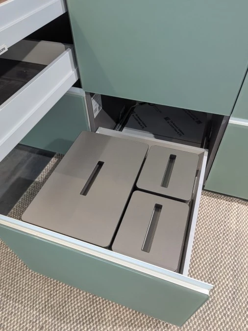 Cucina lineare Valcucine Artematica Vitrum