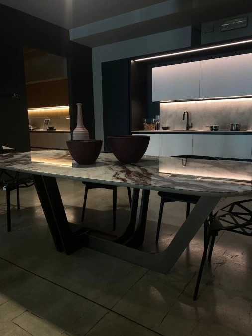 Tavolo Devina Nais Cosmopolitan "My Glass"