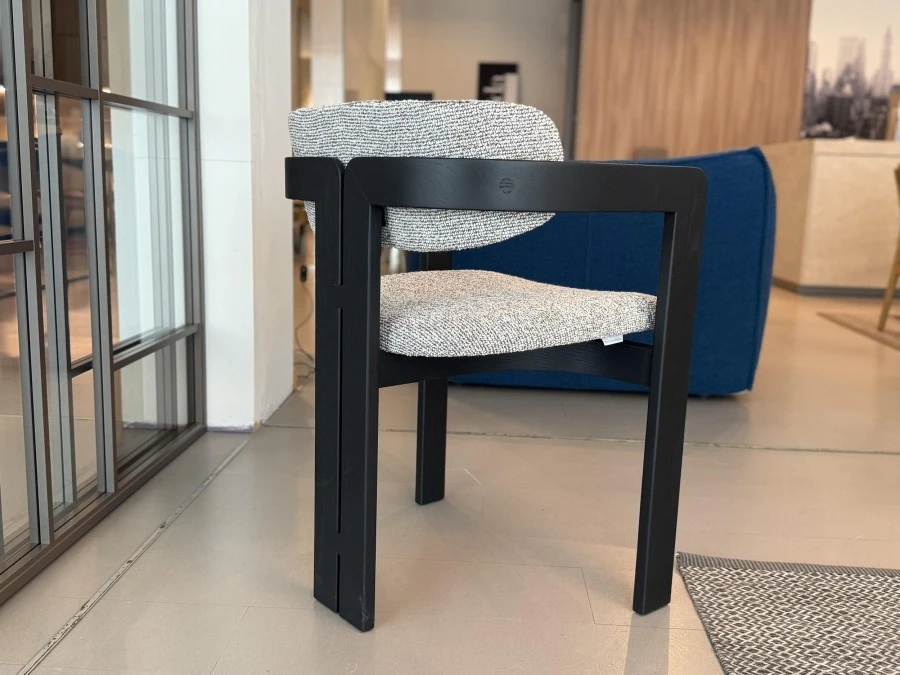 Sedia con braccioli Gallotti & Radice 0414