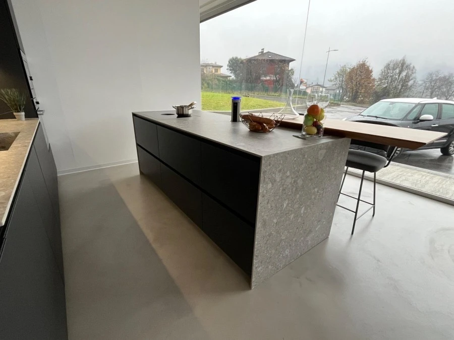 OLIVARI SRL - Armony cucine Yota e ligna