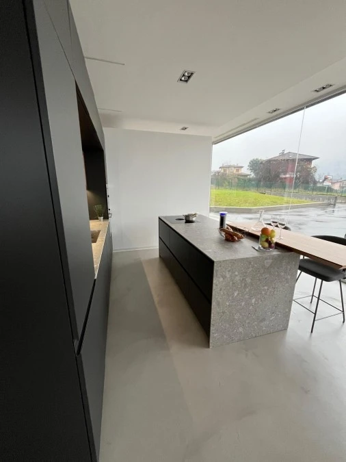 OLIVARI SRL - Armony cucine Yota e ligna
