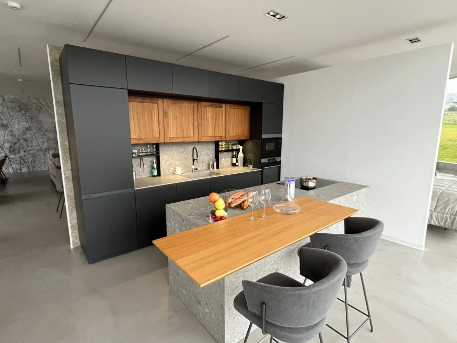 OLIVARI SRL - Armony cucine Yota e ligna