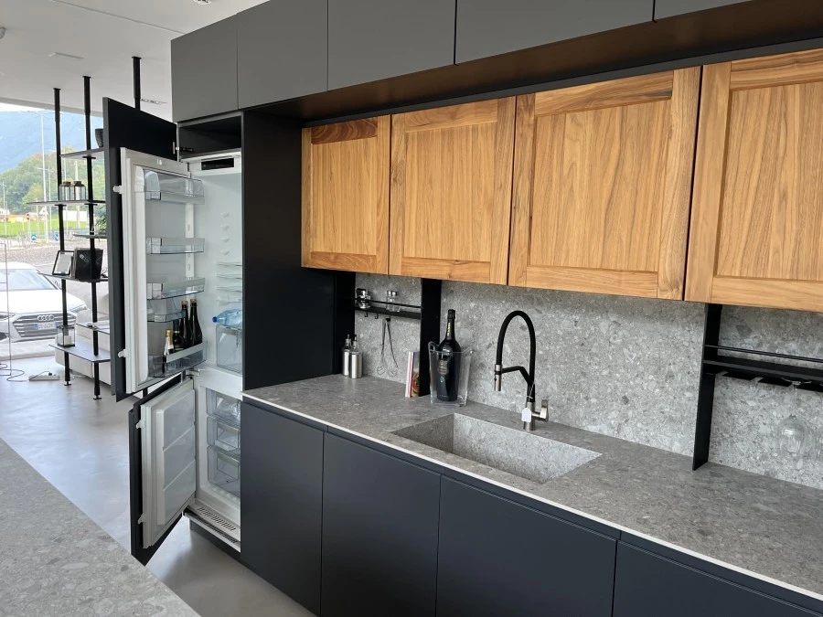 OLIVARI SRL - Armony cucine Yota e ligna