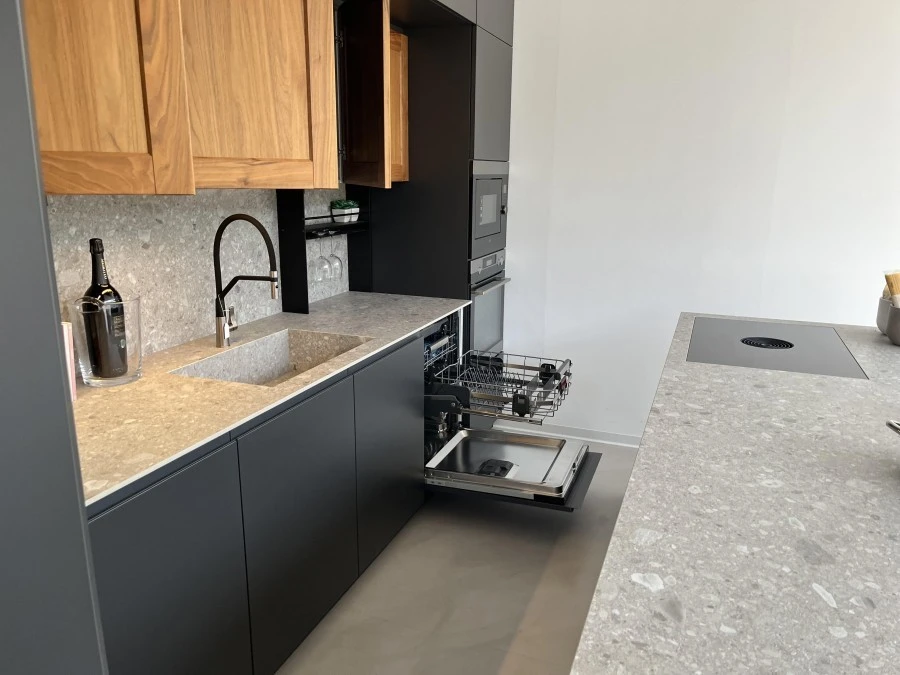 OLIVARI SRL - Armony cucine Yota e ligna