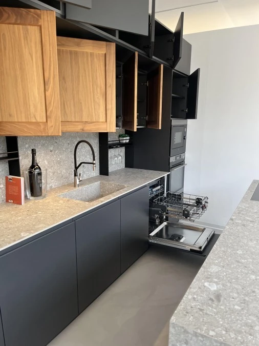 OLIVARI SRL - Armony cucine Yota e ligna