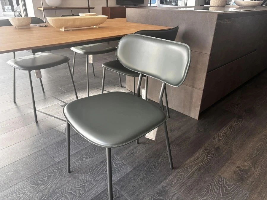 Sedia senza braccioli Airnova Design luna