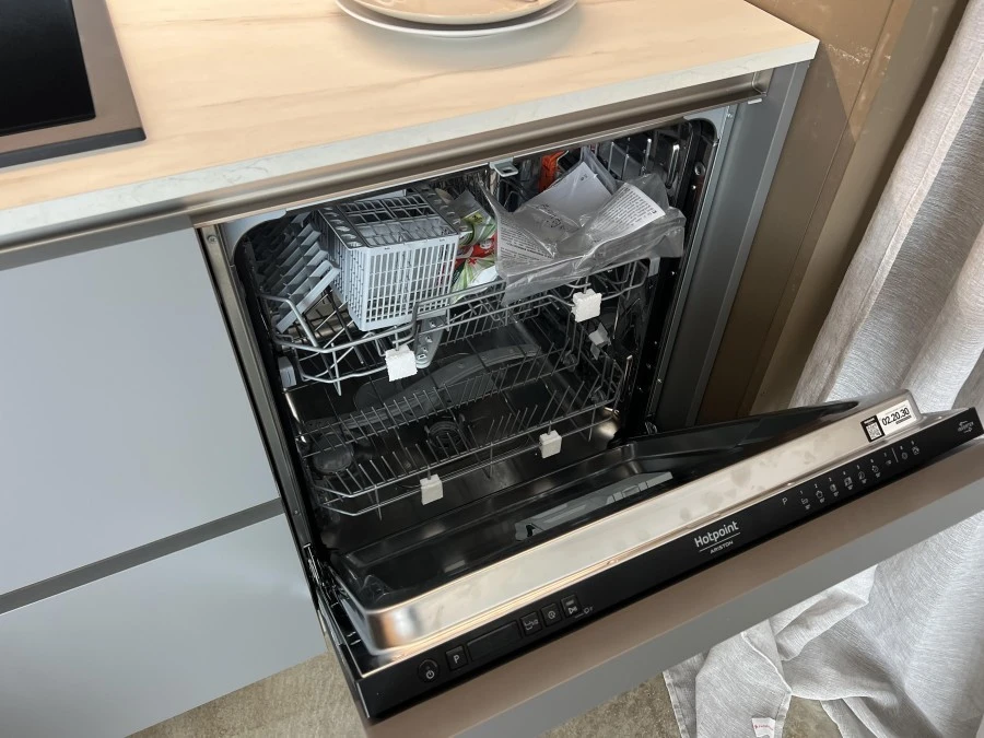 Cucina lineare Stosa Cucine Metropolis Grau opaco
