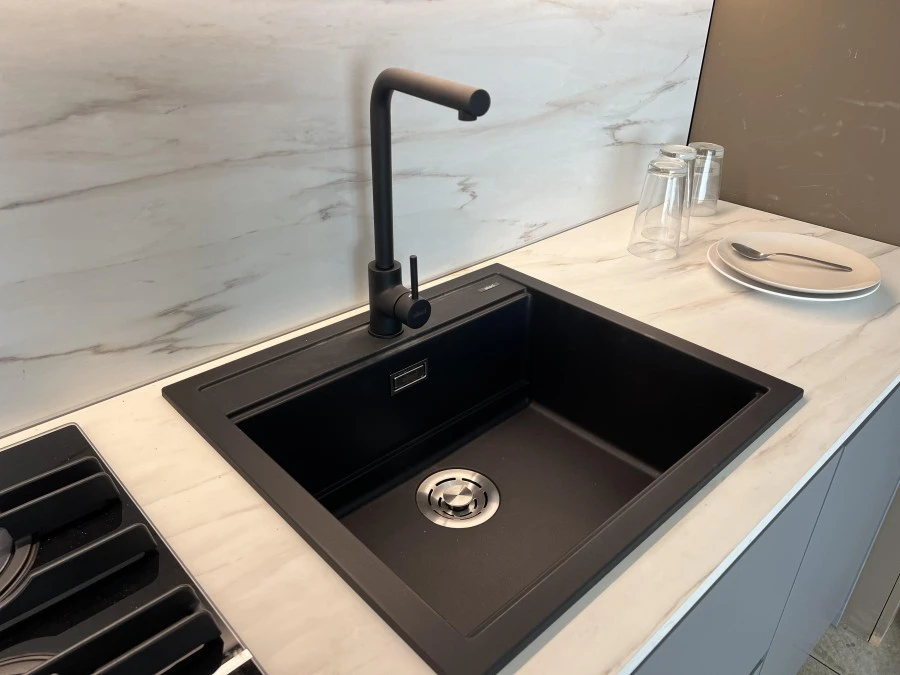 Cucina lineare Stosa Cucine Metropolis Grau opaco