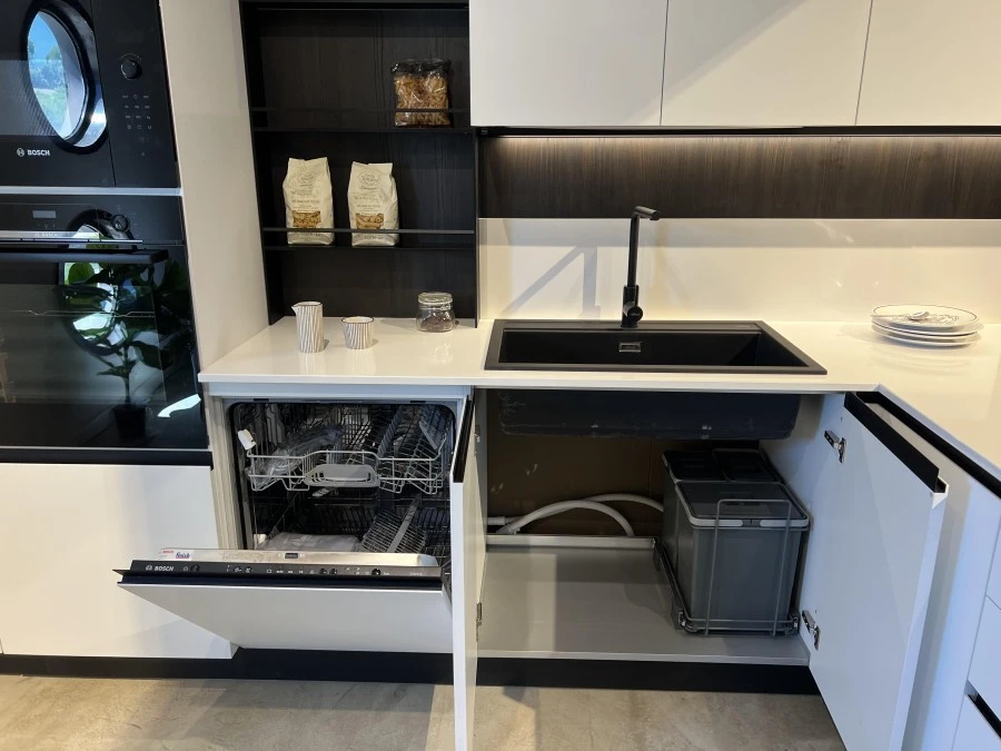 Cucina angolare Stosa Cucine Infinity Bianco