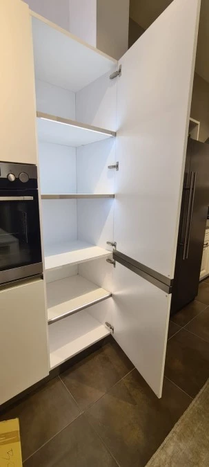 Cucina angolare Veneta Cucine START PRESA - LIKE