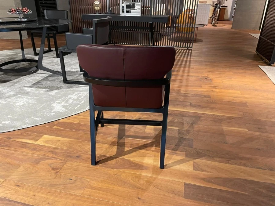 Sedia con braccioli Maxalto Fulgens