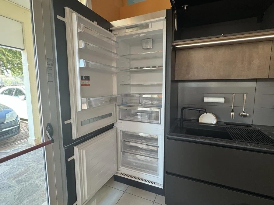 Cucina lineare Creo Kitchens Kyra Neck