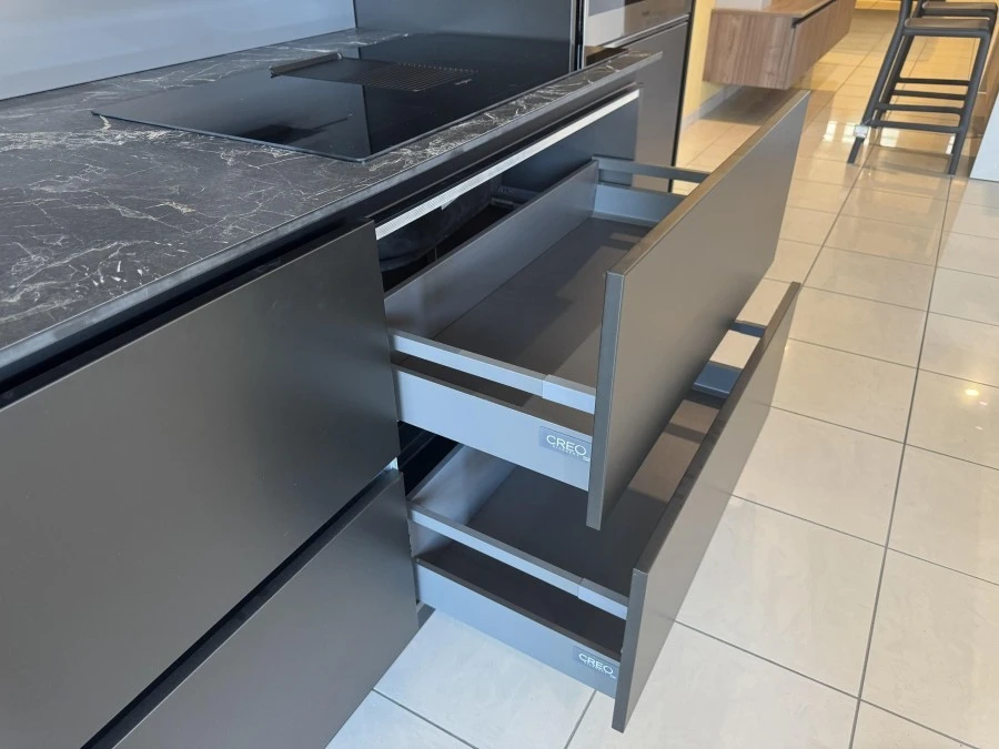 Cucina lineare Creo Kitchens Kyra Neck