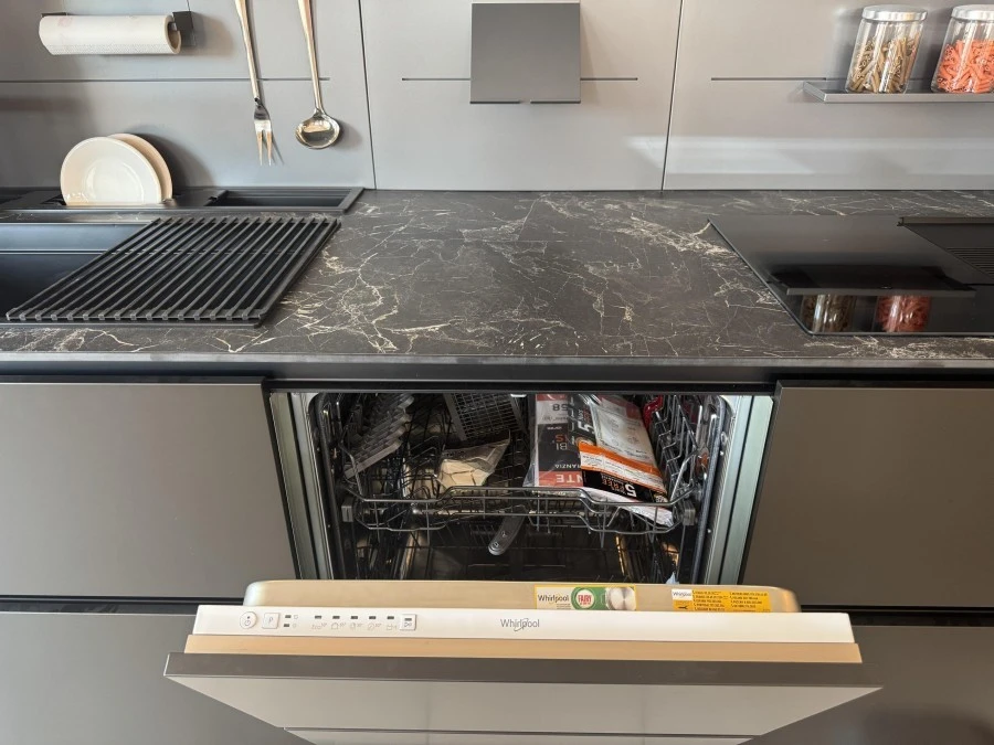 Cucina lineare Creo Kitchens Kyra Neck