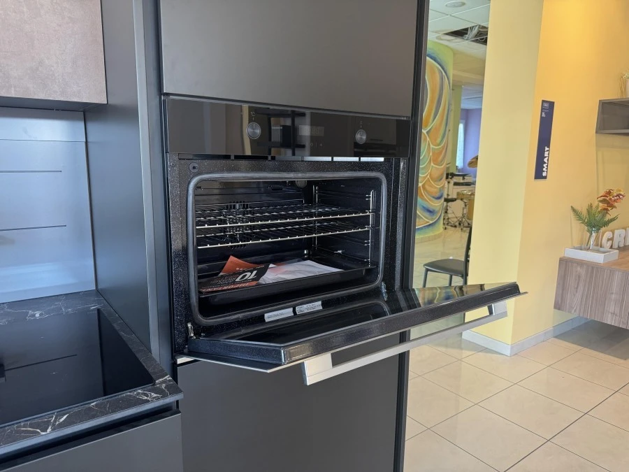 Cucina lineare Creo Kitchens Kyra Neck