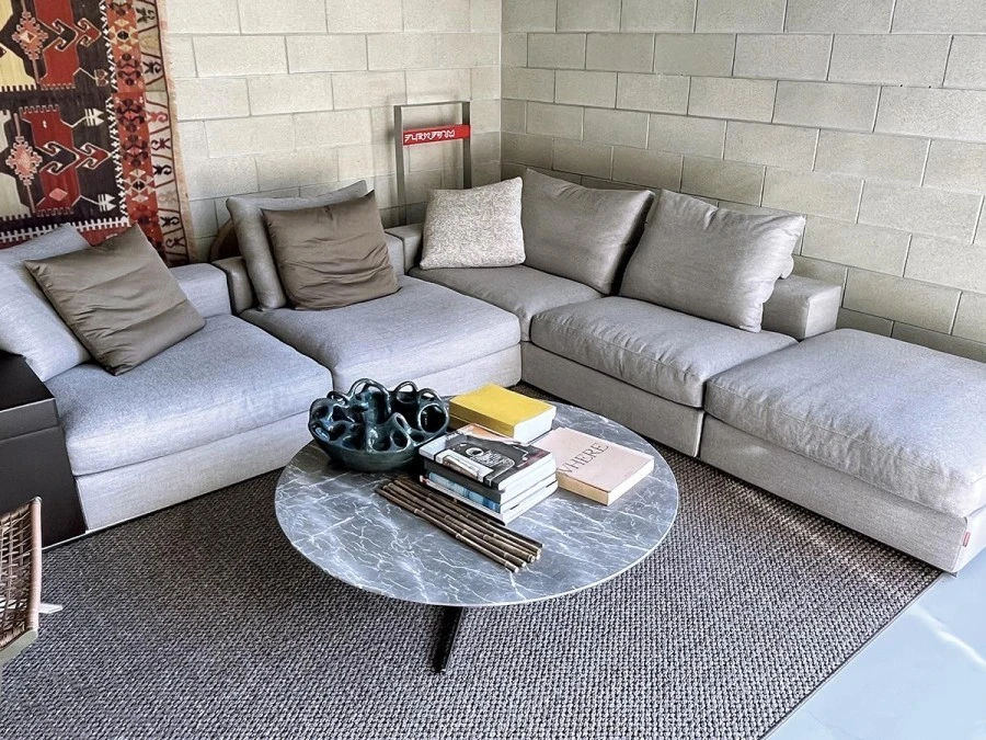 Divano Flexform Groundpiece
