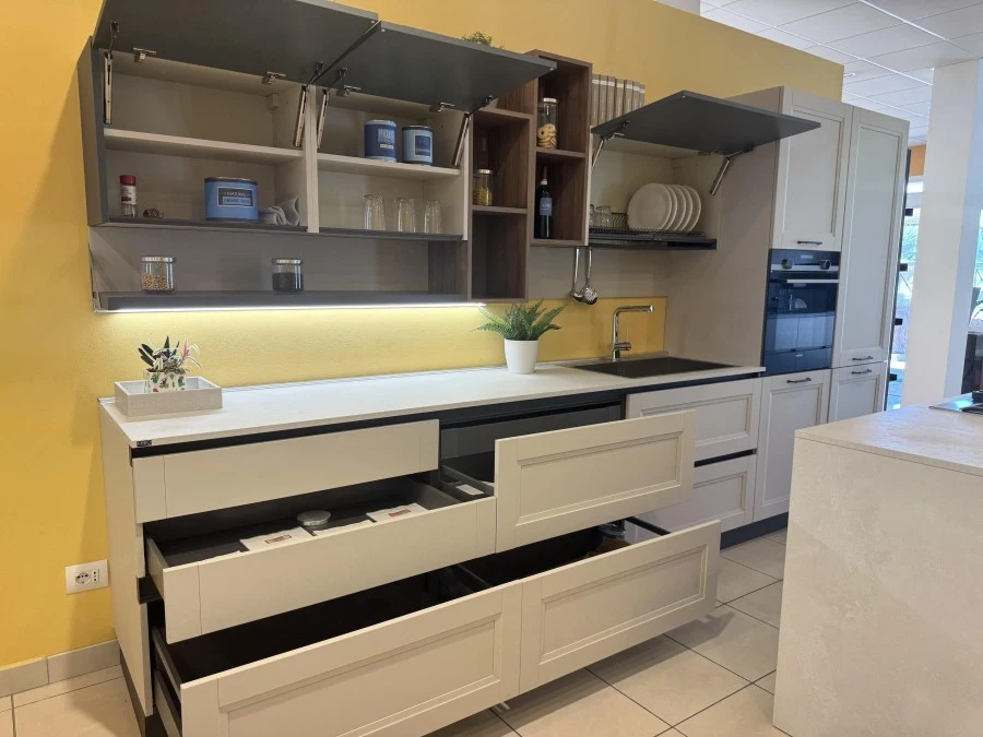 Cucina con Isola Creo Kitchens Smart Neck