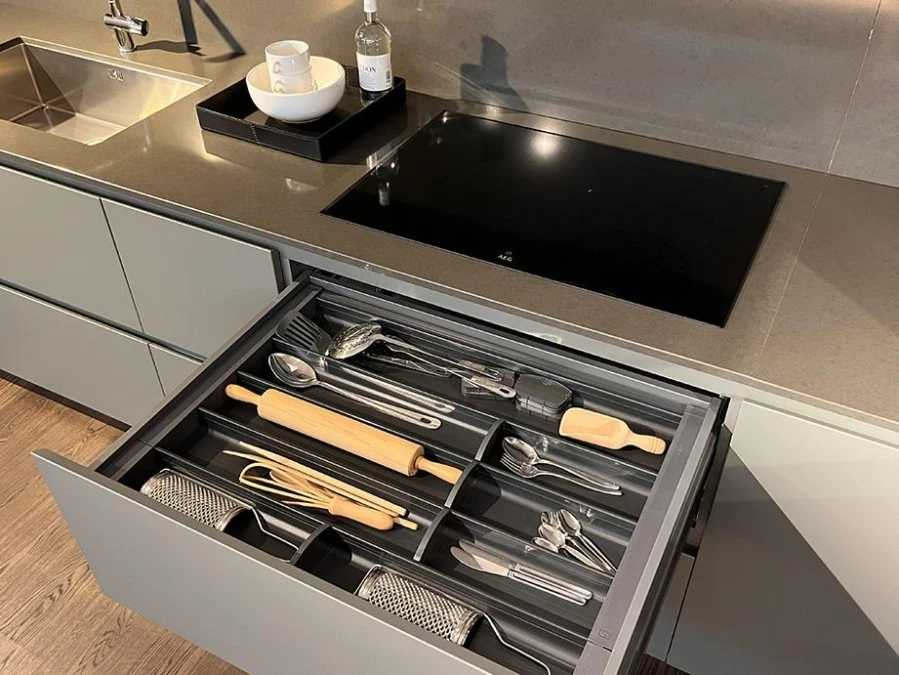 Cucina angolare Doimo Cucine Materia D23