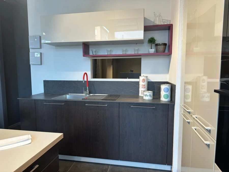Cucina con Isola Schmidt Arcos e Strass