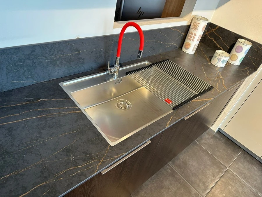 Cucina con Isola Schmidt Arcos e Strass
