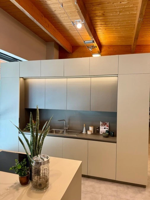 Cucina con Isola Scavolini MIRA